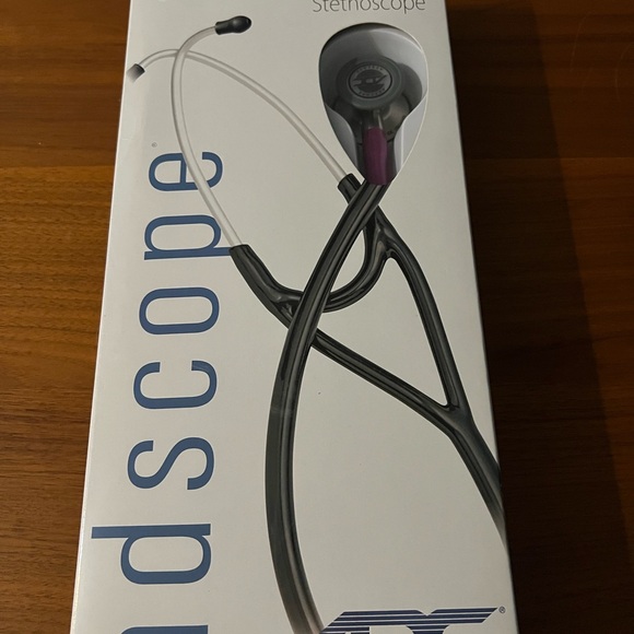 Pink Stethoscope - Picture 4 of 7